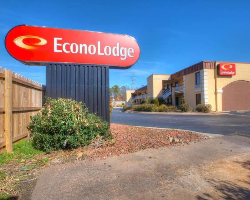 Econo Lodge Research Triangle Park Durham Exterior photo